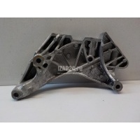 Кронштейн двигателя правый VAG Passat [B6] (2005 - 2010) 06J199207P