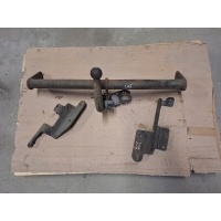 Фаркоп mitsubishi кольт z30 odpinany