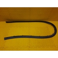 Уплотнитель двери Volkswagen POLO CK4 2021 5JA839697C