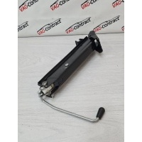 Домкрат Volkswagen Tiguan 2012 5N0011031A
