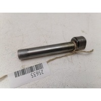 ось шестерни Volkswagen Golf 3 020311515D