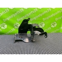 Кронштейн Audi A6 C6 Avant Quattro 2005 4F0614119M, 4F0614119