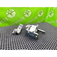Петли дверей Audi A6 C6 Avant Quattro 2005 8E0833412, 8E0833412, 4F0833402B, 4F0833051G