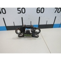 Петля двери багажника Toyota Land Cruiser (120)-Prado (2002 - 2009) 6880160050