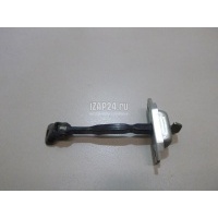 Ограничитель двери Toyota RAV 4 (2006 - 2013) 686100R020