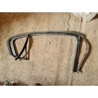 Уплотнитель двери задней правой Volkswagen Passat 2012 3ae845212