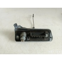 Ручка крышки багажника Volkswagen Caddy 3 2008 2K0827565J