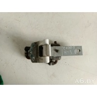 Петля двери задней левой Volkswagen Caddy 3 2008 2K0827151C