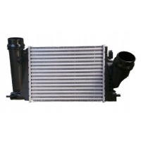 Интеркулер renault nissan 144614eb1b 144614eb1a