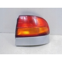 Toyota карина е t19 95 - 97 фонарь правый седан рестайлинг 2290 вставка żarówkowy
