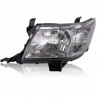 Toyota hilux vii 2011 - 2015 фара переднее левая 811500k440