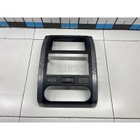 Консоль Nissan X-Trail (T31) (2007 - 2014) 68260JG11A