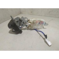 Замок багажника Nissan X-Trail T30 2005