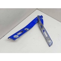 Петля капота правая SEAT Cordoba 2 2001 6K0823302