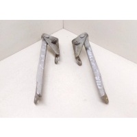 Петля капота Mitsubishi Carisma 1997