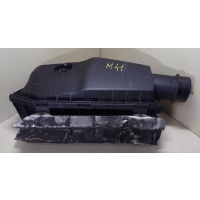 Корпус воздушного фильтра Mercedes C W203 2002 A6110940108