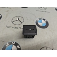 разъем AUX / USB Mercedes-Benz GLC 2020 A2538206200