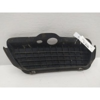 Заглушка (решетка) в бампер передний Volkswagen Golf-3 1996 1H6853665A
