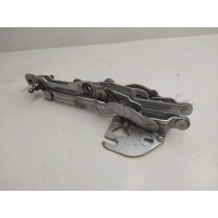 Петля крышки багажника Volkswagen Bora 2000 3B5827302A3B5827301A