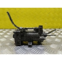 Корпус топливного фильтра Toyota Hilux (2015-2021) Пикап 2021 233000E010