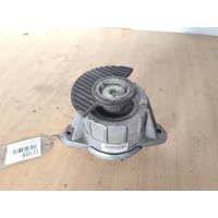 подушка двигателя Mercedes-Benz E-CLASS W212 A2042404317