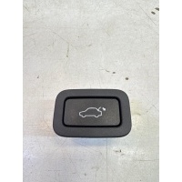 Кнопка крышки багажника Land Rover Range Rover Evoque L538 2012-2018 LR025424