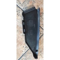 Audi q7 заглушка диафрагма бампера 4m0807838