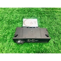 Блок управления USB Mercedes C W205 2015 A2538206100