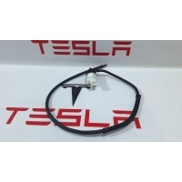 Насос (моторчик) омывателя стекла Tesla Model X 2018 1056772-00-A