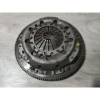 Комплект сцепления Volkswagen Golf 4 2001 030105371d