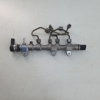 Топливная рампа BMW 5 G30/G31 2016 7801992,0281002949,7800603