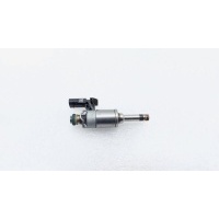 Форсунка топливная Skoda Rapid NK6 2021 04E906036AF, 0261500477
