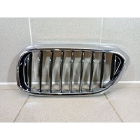 Решетка радиатора левая BMW 5-series G30 51137390865