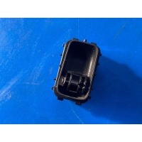 Кнопка открытия багажника Mercedes C W205 2018 A2059051618