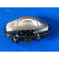 Кнопка поднятия крыши Mercedes C W205 2018 A2058203302