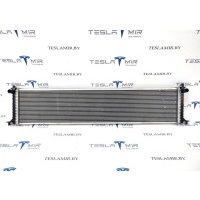 Радиатор кондиционера Tesla Model S 2018 1057999-00