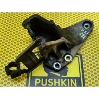 Кронштейн генератора Nissan Patrol Y62 2013 117101LA0A