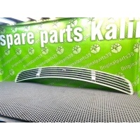 Решетка капота Mercedes-Benz C-Class S203 4MATIC 2002 A2038800205, 2038800205