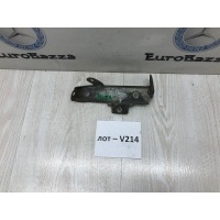 Крепление патрубка воздушного Mercedes Om642 Mercedes W207 E 2010> A6421410740