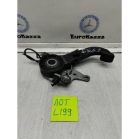 Педаль стояночного тормоза Mercedes W203 Mercedes W203 C 2000-2007 A2034201684