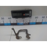 Кронштейн фары противотуманной левой Mitsubishi L200 (KB) (2006 - 2016) 8321A095