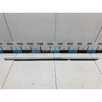 Накладка стекла заднего правого VAG Tiguan (2007 - 2011) 5N0839476D3Q7