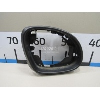 Рамка зеркала правого VAG Tiguan (2007 - 2011) 5N08576029B9