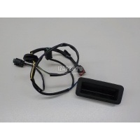 Кнопка открывания багажника Land Rover Freelander 2 (2007 - 2014) LR020997