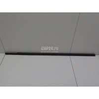 Накладка стекла переднего правого Land Rover Freelander 2 (2007 - 2014) LR001687