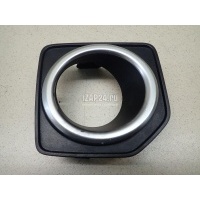 Рамка противотуманной фары правой Land Rover Freelander 2 (2007 - 2014) LR040784