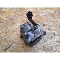 Насос масляный Volkswagen Golf 7 2016 04L145208D