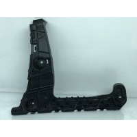 кронштейн бампера Audi A5 F5 2021 8W6807454