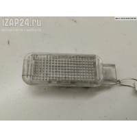 Фонарь салонный (плафон) Audi A6 C5 (1997-2005) 2002 4B0947415