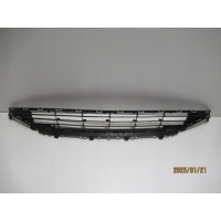 Opel astra k решётка центральная бампера 13423678